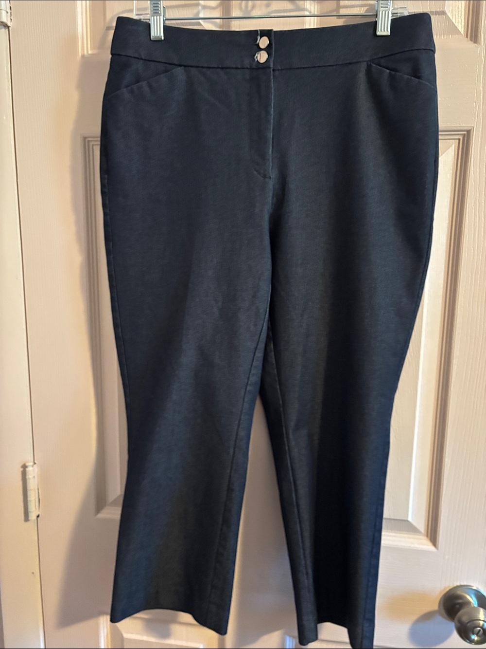 Chico's Navy Pull-On Cropped Straight-Leg Pants